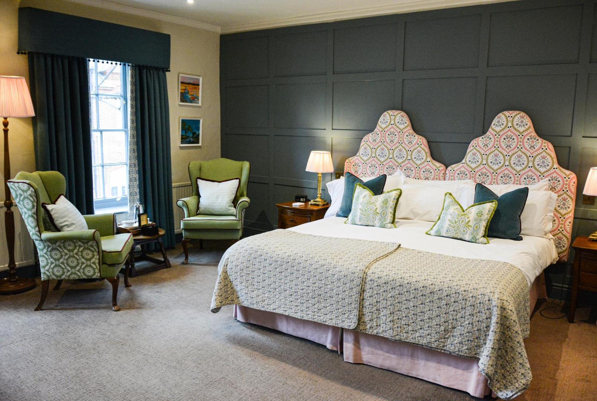 Crown Hotel เซาท์เวิลด์ ภายนอก รูปภาพ